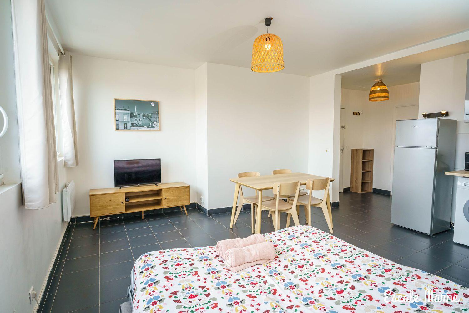 Escale-Marne Fr - 101 - Free Parking - Free Luggage Storage - All Equipped - Linen Included - Washing Machine - Luxury Eve Sleep Mattress 160X200 - 10Mn Walk Metro 8 - Rer A - Panoramic View - From 1 To 4 Guests Maisons-Alfort Buitenkant foto